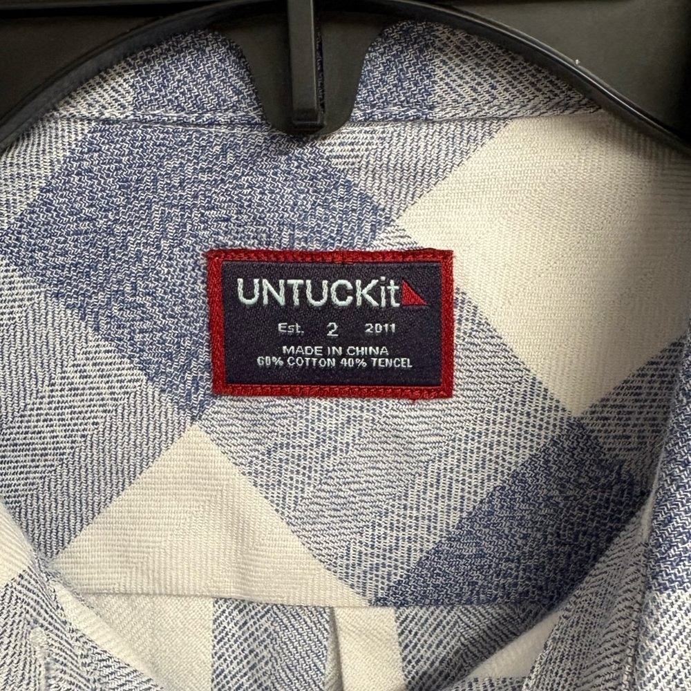 NWOT UNTUCKit Volnay Plaid Long Sleeve Button Down Top Size 2 - Picture 3 of 5